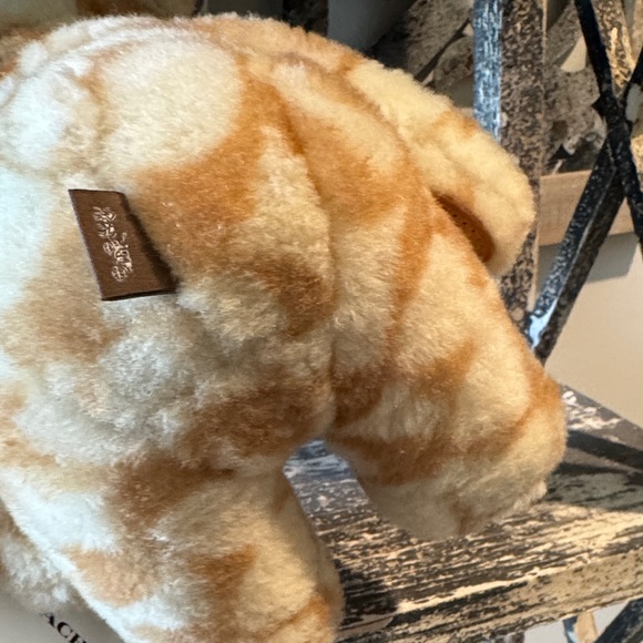 Coach Collectible Bear 2022 - Picture 5 of 7